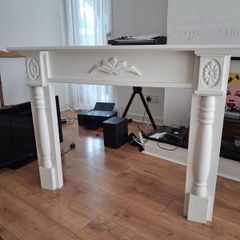 fireplace surround