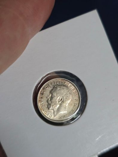 George V 3d gem