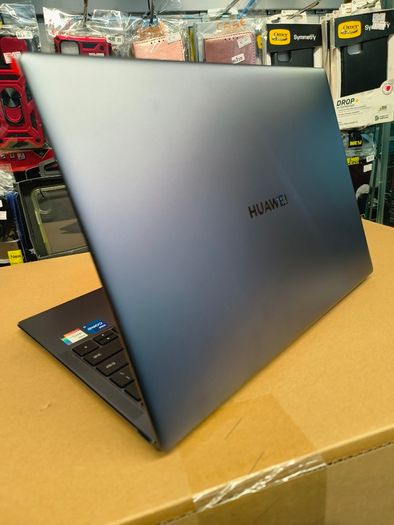 Huawei MateBook X Pro Laptop 14.2 inch, i7 11th Gen, 16GB RAM, 1TB SSD, Windows 11 Pro, Touch
