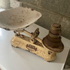 weighing scales vintage