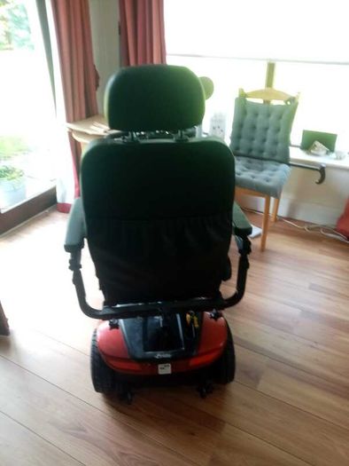 Mobility scooter