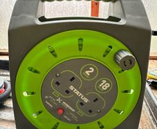 18m 2 sockets extension lead reel