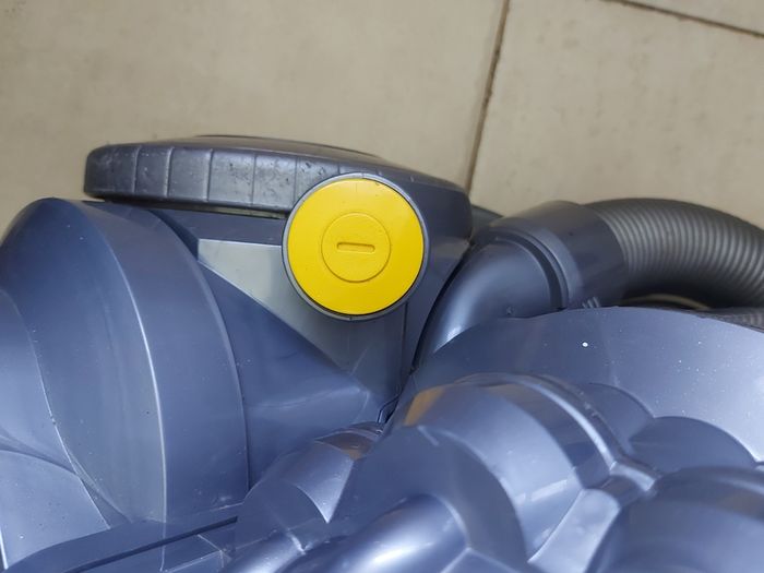 DYSON DC08, in excellent condition, Great suction