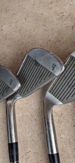 Lady's full Iron set plus 7 wood
