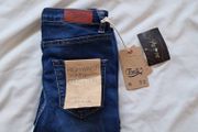 Toxik 3 high waist skinny jeans size 26/29 brand new with tags