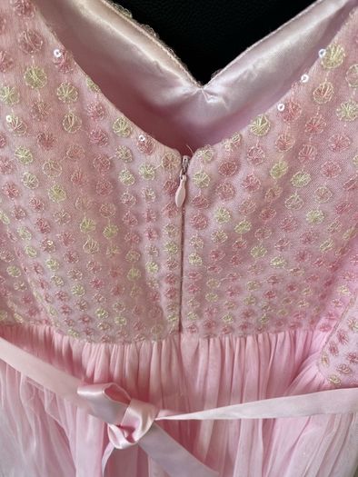 pink girls dress