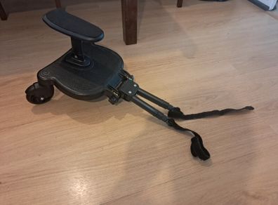 Buggy board with seat