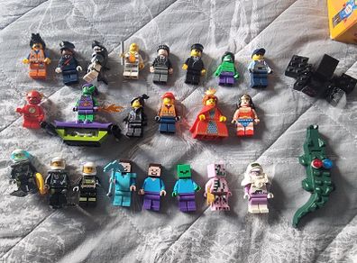 Lego minifigs mixed sets x 24