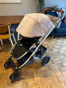 Uppababy Cruz v2 buggy in pale pink