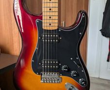 Fender Special Run Stratocaster HH, Metallic Sunburst electric guitar