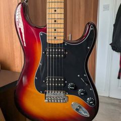 Fender Special Run Stratocaster HH, Metallic Sunburst electric guitar