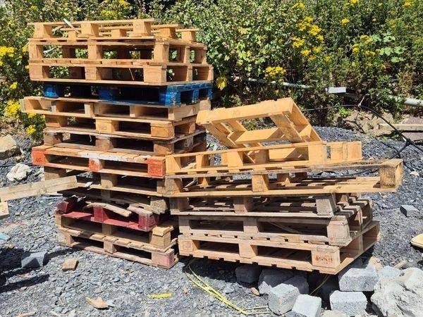 Pallets free to take away