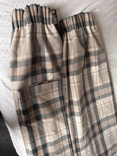 Check curtains - Brand new - 66x72