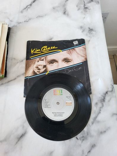 Kim carnes Betty Davis Eyes vinyl