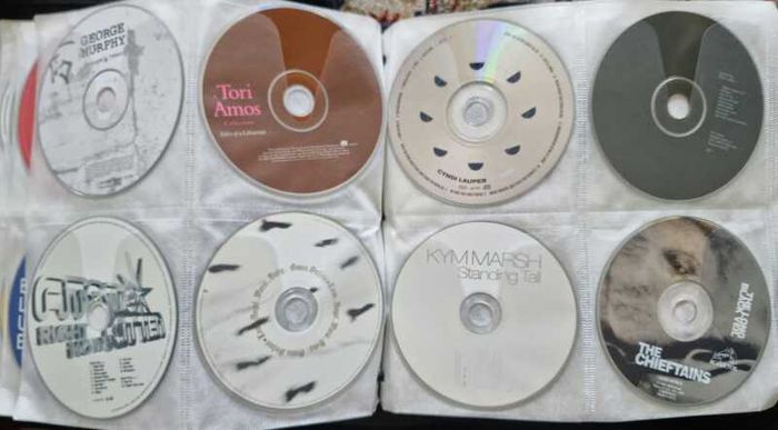 160 CD + Case. All CD's in perfect playable condition.