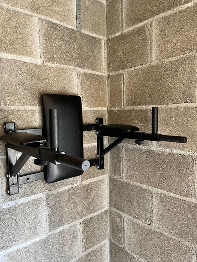 Leg Raise & Dip Wall Attachment