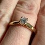 18 ct gold Solitaire ring Image 2
