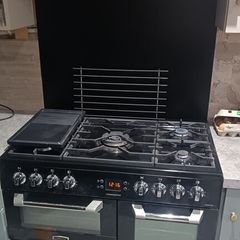 cuisine master electric oven and gas hob