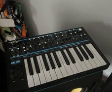 novation bass station 2