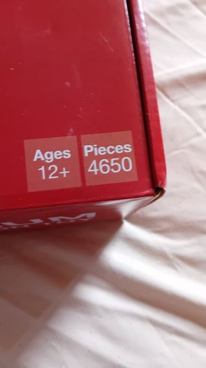 liverpool lego set - anfield stadium (new never opened)
