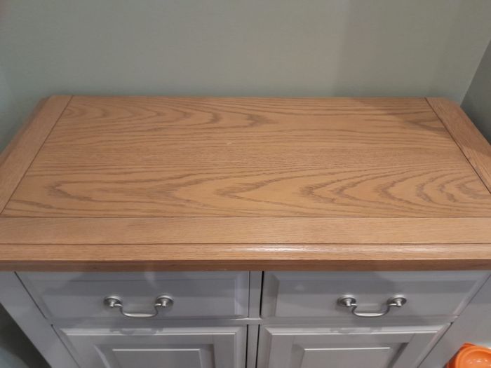 Kitchen console