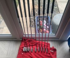 golf clubs