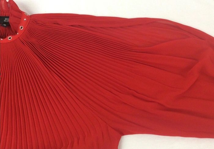 River Island Ladies Red Semi Pleated Sheer Top Long Sleeves Cold Shoulders Sz 10 including postage