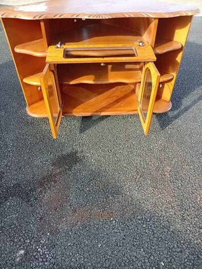 TV corner unit