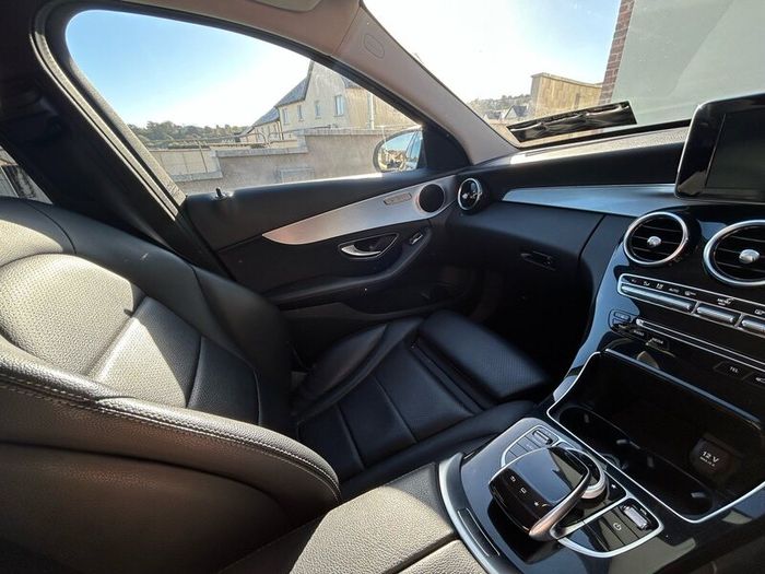 Mercedes Benz Avantgarde Sport  C-Class C350