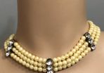 Pearl choker necklace