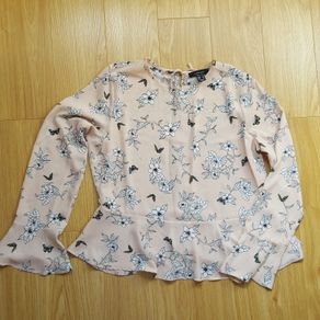Floral print top