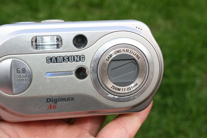 Samsung Digimax A6 6.0MP Compact Digital Camera Silver Tested
