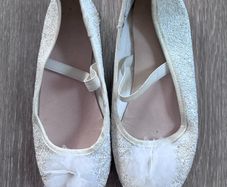 Kids Pumps size 32 - or free with any purchase