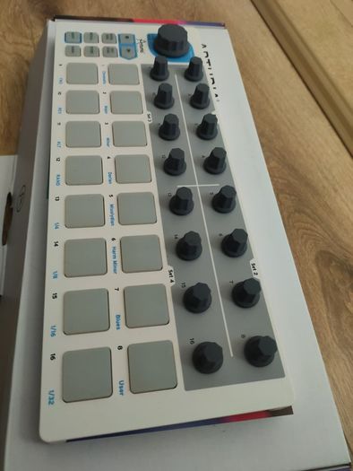 Arturia BeatStep Controller & Sequencer