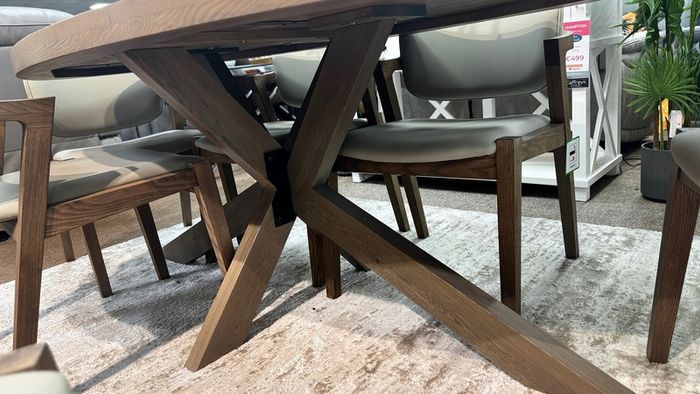 200cm Oval Scandinavian Oak dining table, Like New