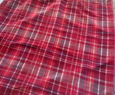 Red tartan curtains 87 inches height, 160 inches widths oh
