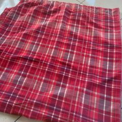 Red tartan curtains 87 inches height, 160 inches widths oh