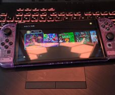 Nintendo Switch OLED (Clear Atomic Purple)