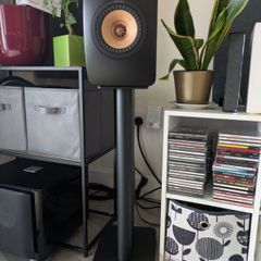 Kef Ls50 Meta +  Kef S2 Stands