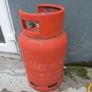 Patio gas bottles (full) Image 3
