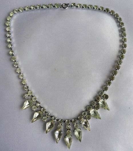 Vintage  Silver Tone Austrian Crystal Diamante Necklace Choker