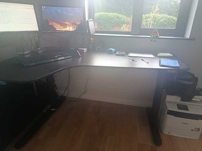 IKEA BEKANT Electric Corner Desk