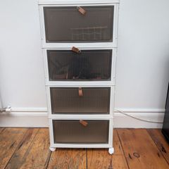 shelf unit / storage