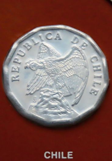Chile 1979 Vintage Coin Stamp cover BUNC
