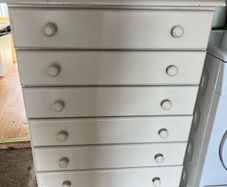 Pine cream chest of drawers