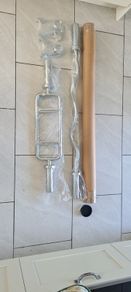 2xbrand new olympic weight lifting bars