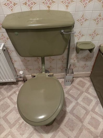 Retro Bathroom Ware
