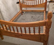 Fabulous Very Solid 4Ft 6 Double Bed Frame - Can Deliver