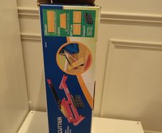 Laminate flooring cutter