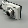 Nikon Coolpix L25 10.1MP Digital Camera White Image 3